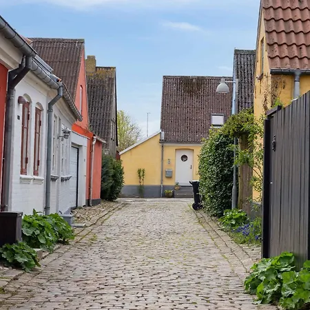 Cozy In On Aero Villa *