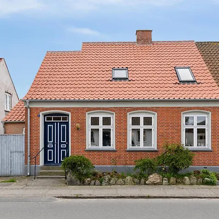 Villa Cozy In On Aero Marstal