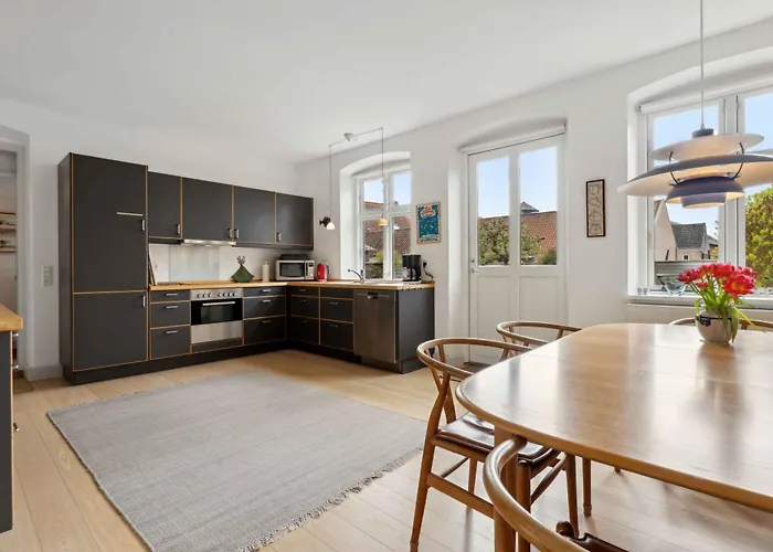 Villa Cozy In On Aero