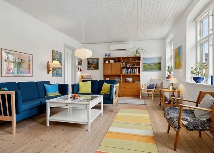 Villa Cozy In On Aero *